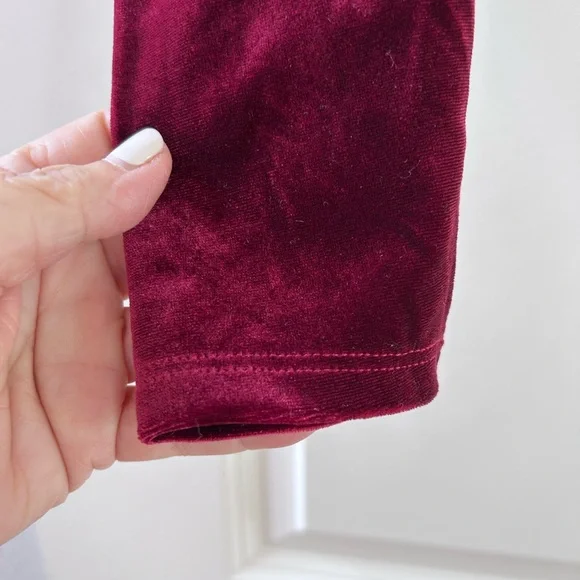 Mixed Threads Velvet Ruched Puffed Sleeve Cropped Top. Goth. Dark romantic. EUC - Picture 4 of 11